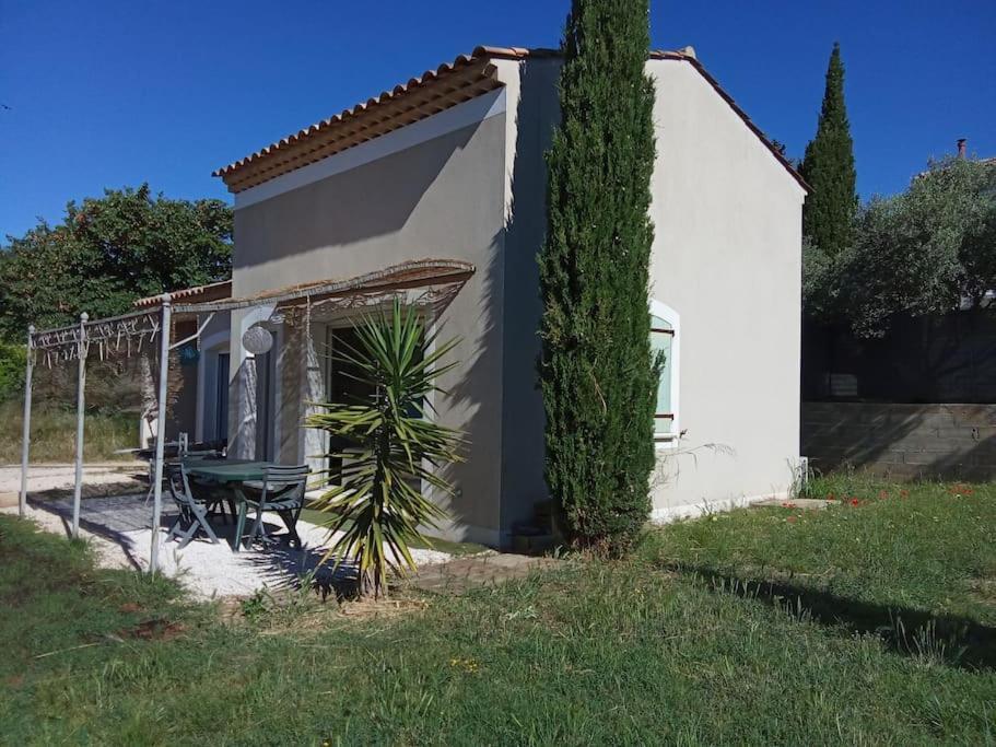 Proche Ollioules-sanary Holiday home